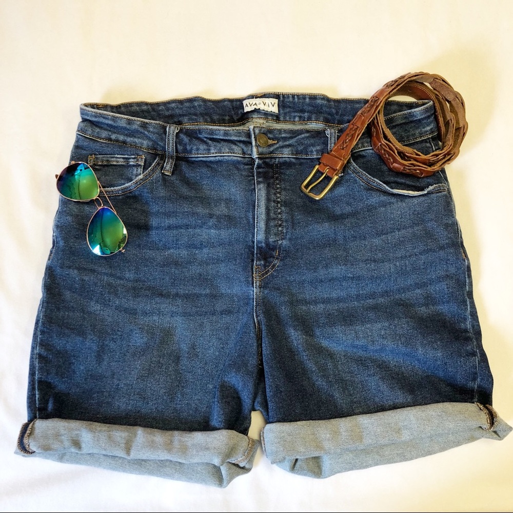Ava & Viv High Rise High Waist Medium Blue Denim Shorts Size 14-16 (no tag)